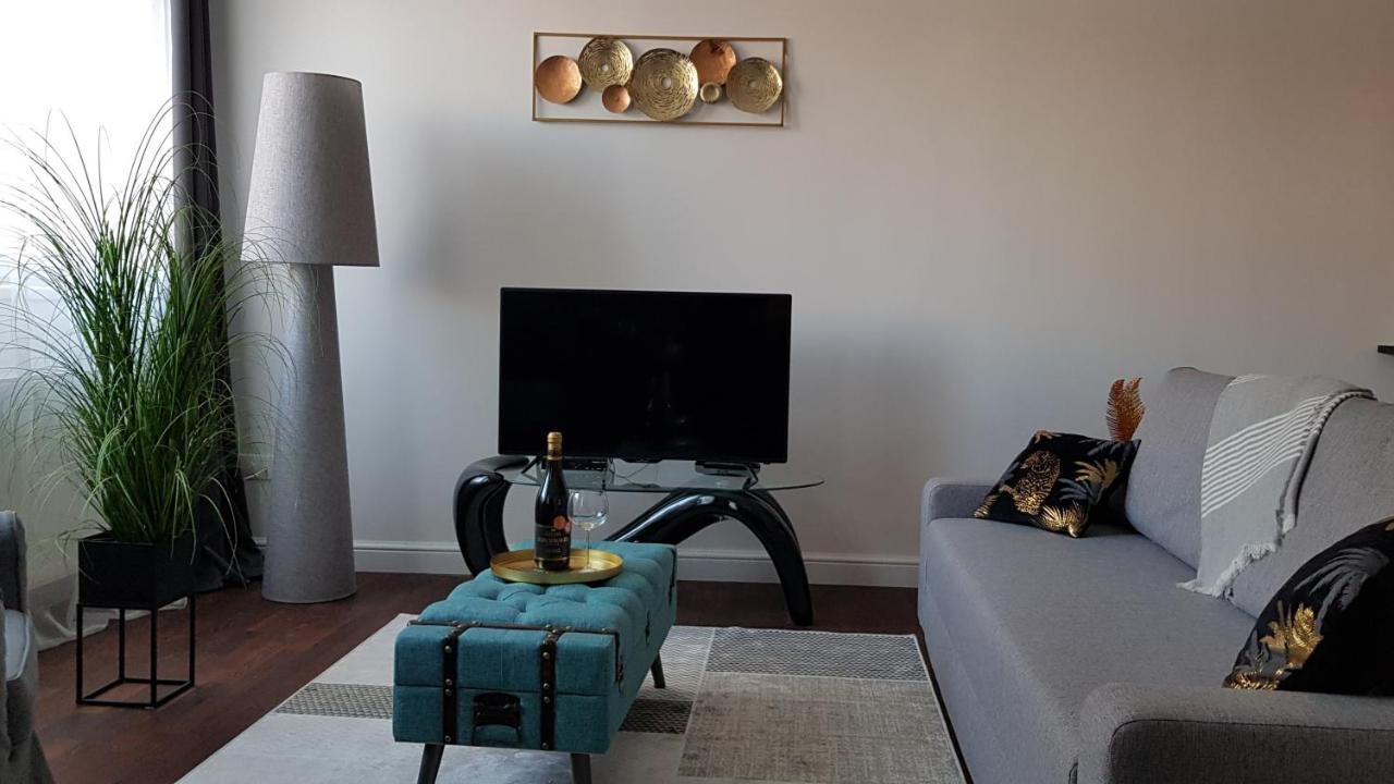 אגר Boutique Apartman I מראה חיצוני תמונה